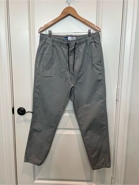 Old Navy Men's Gray Drawstring Modern Joggers